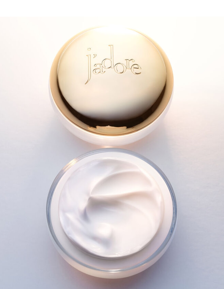 Crema para cuerpo recomendada para hidratar día y noche J'Adore The Adorables todo tipo piel