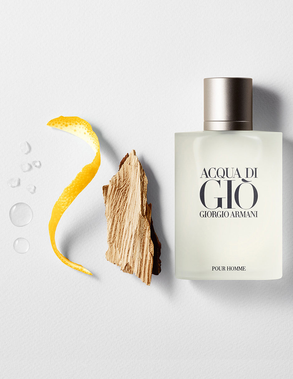 Desodorante Axilas en spray Acqua Di Gio para hombre