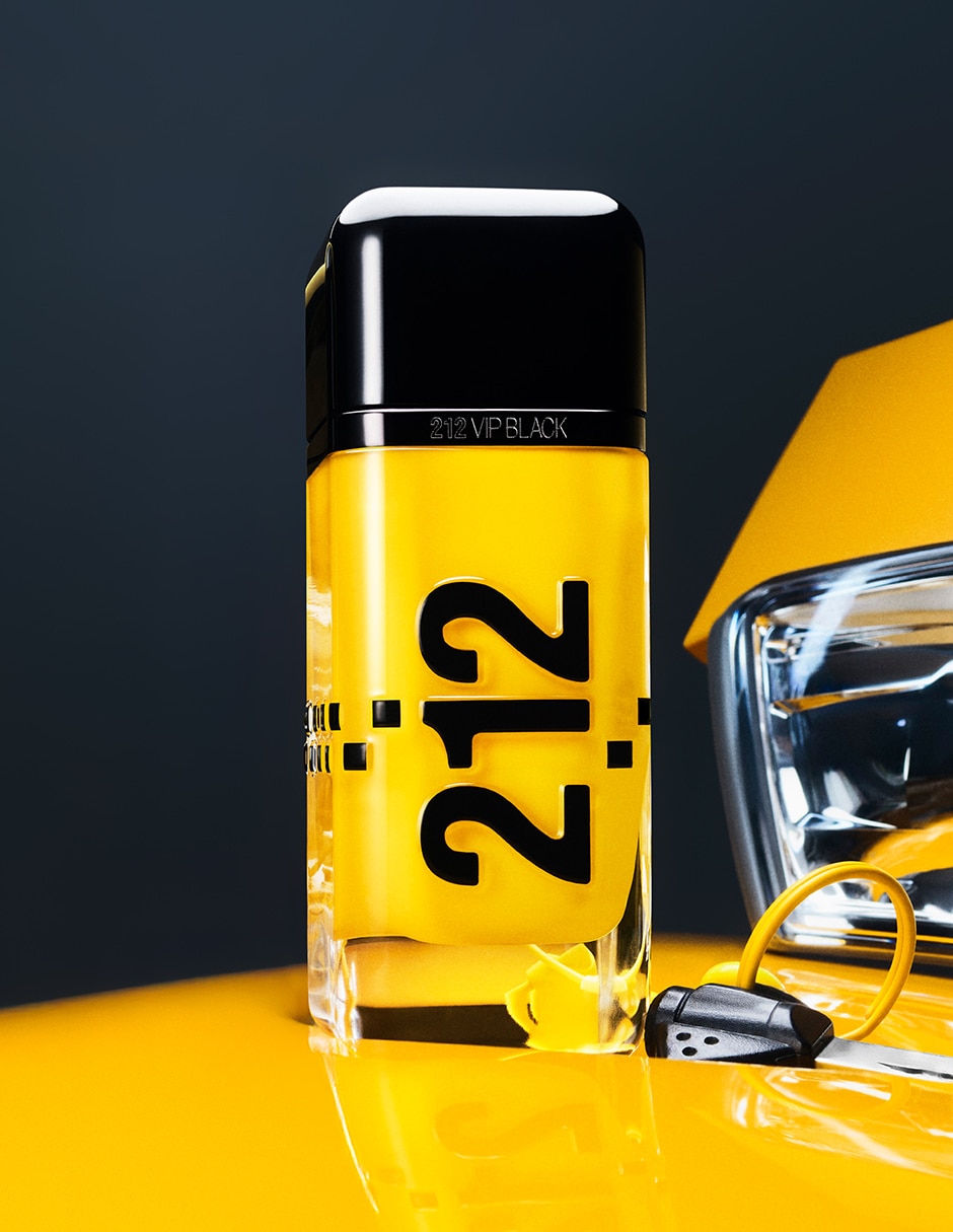 Eau de parfum 212 Vip Black Cab para hombre 6