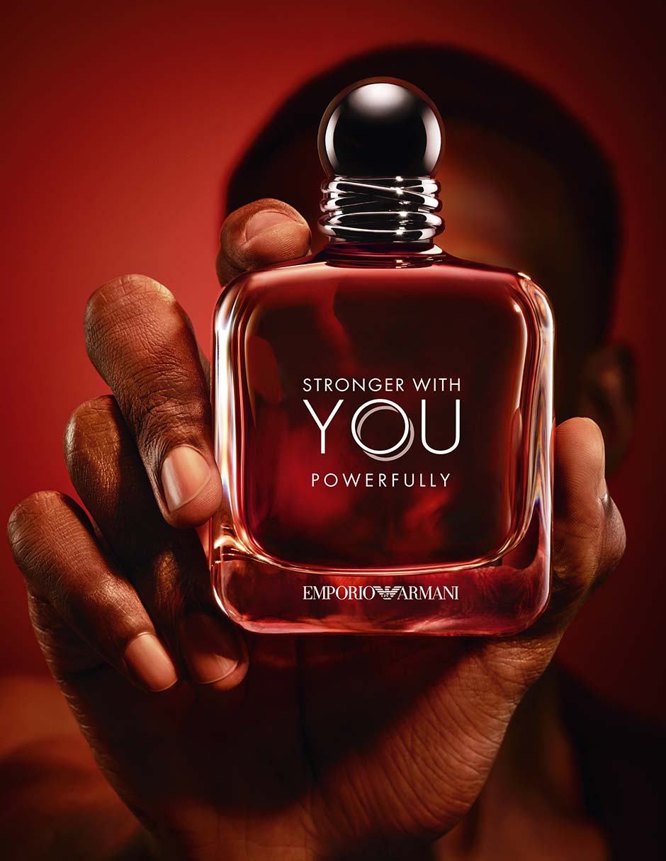 Eau de parfum Giorgio Armani Stronger With You para hombre
