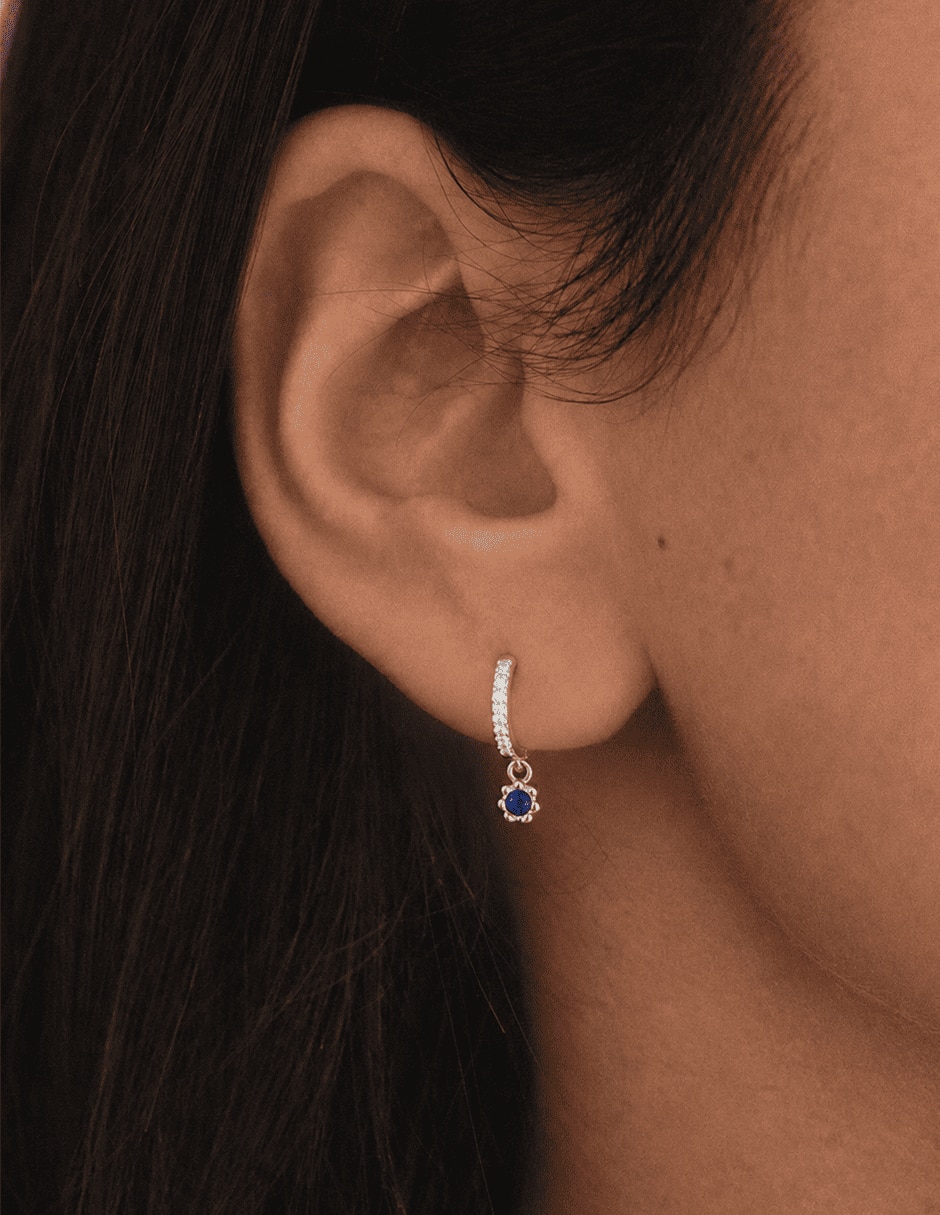 Aretes circulares Silver Circonias con acabado baño de oro blanco 14 K 4